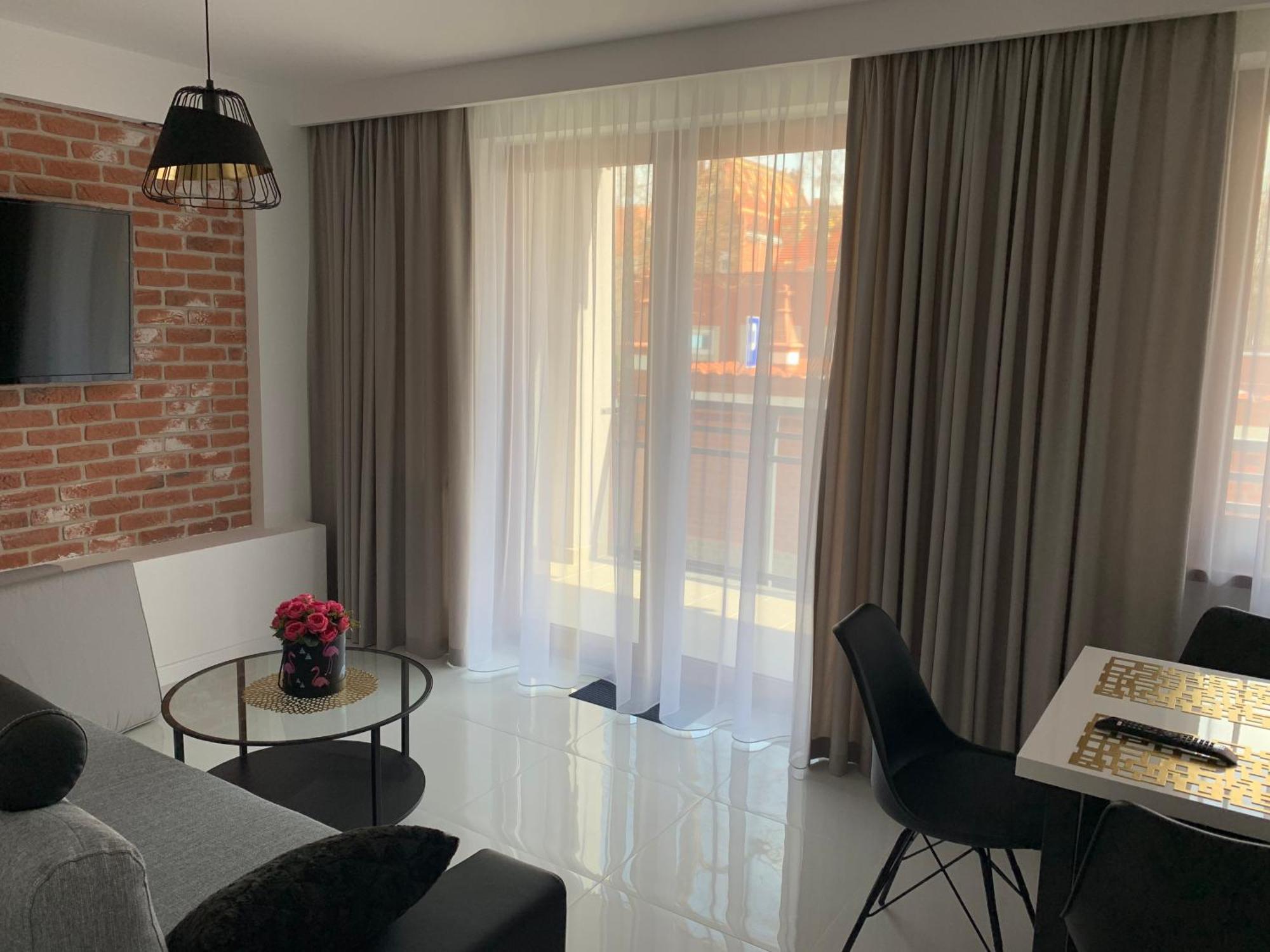 Apartment Zacisze De Lux